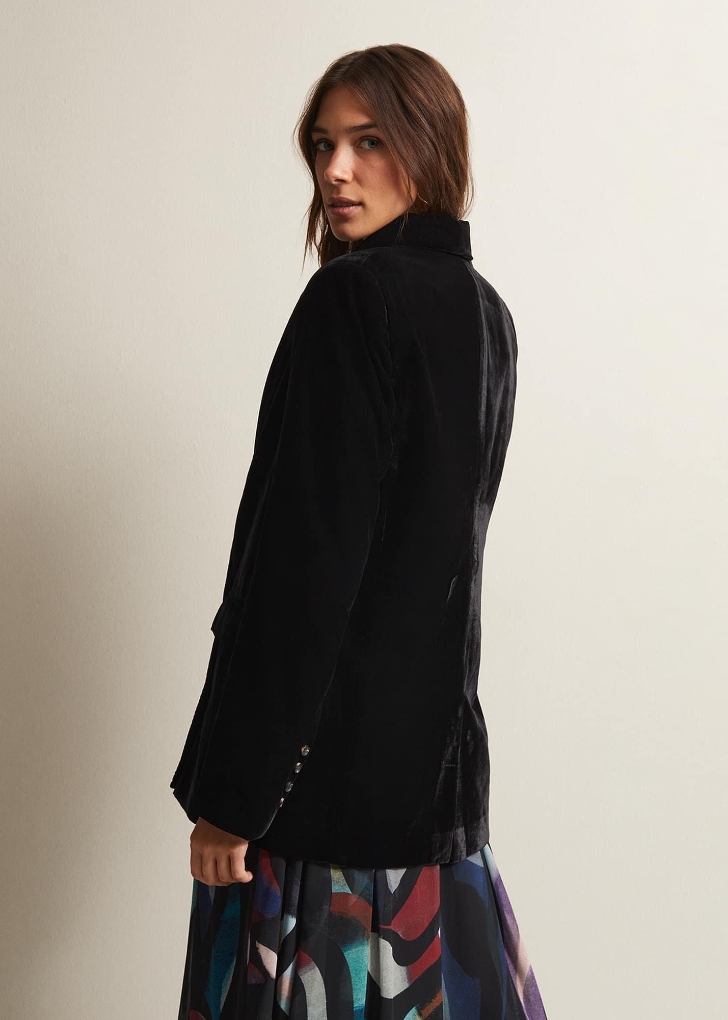 Avani Black Velvet Blazer